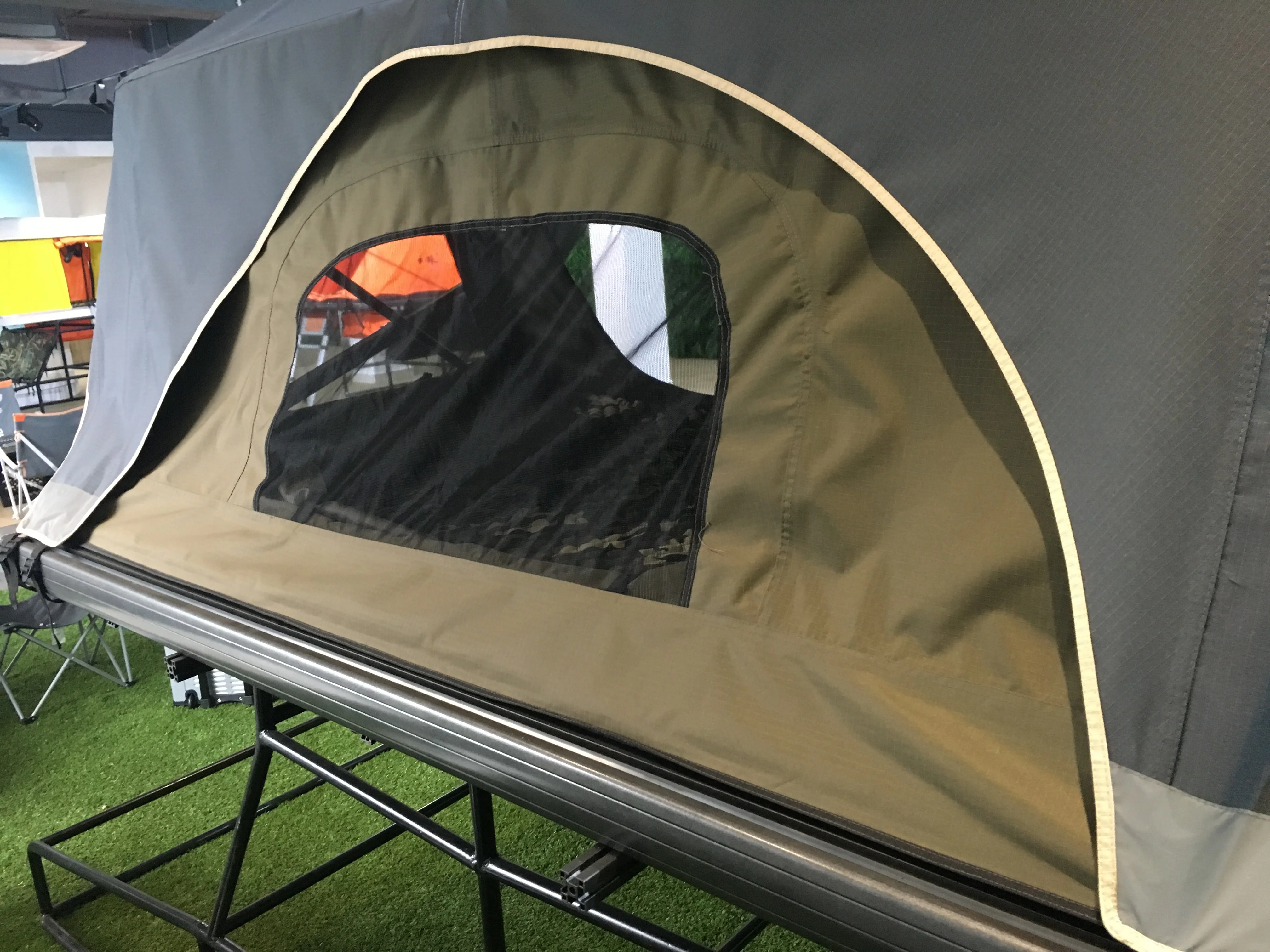 JWY-005 China Professional Manufacturer Outdoor Pickup Car Camping Roof Top Rack Tent Hard Shell