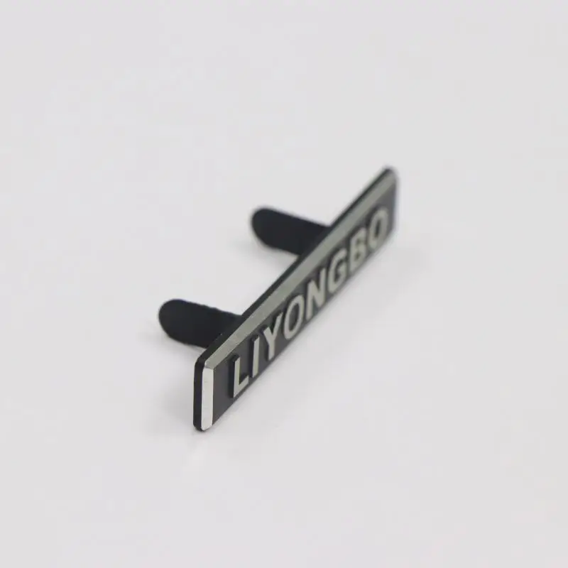 Clothing Brand Design Custom Logo Metal Labels Name Plate Engraved for Garment Accessories