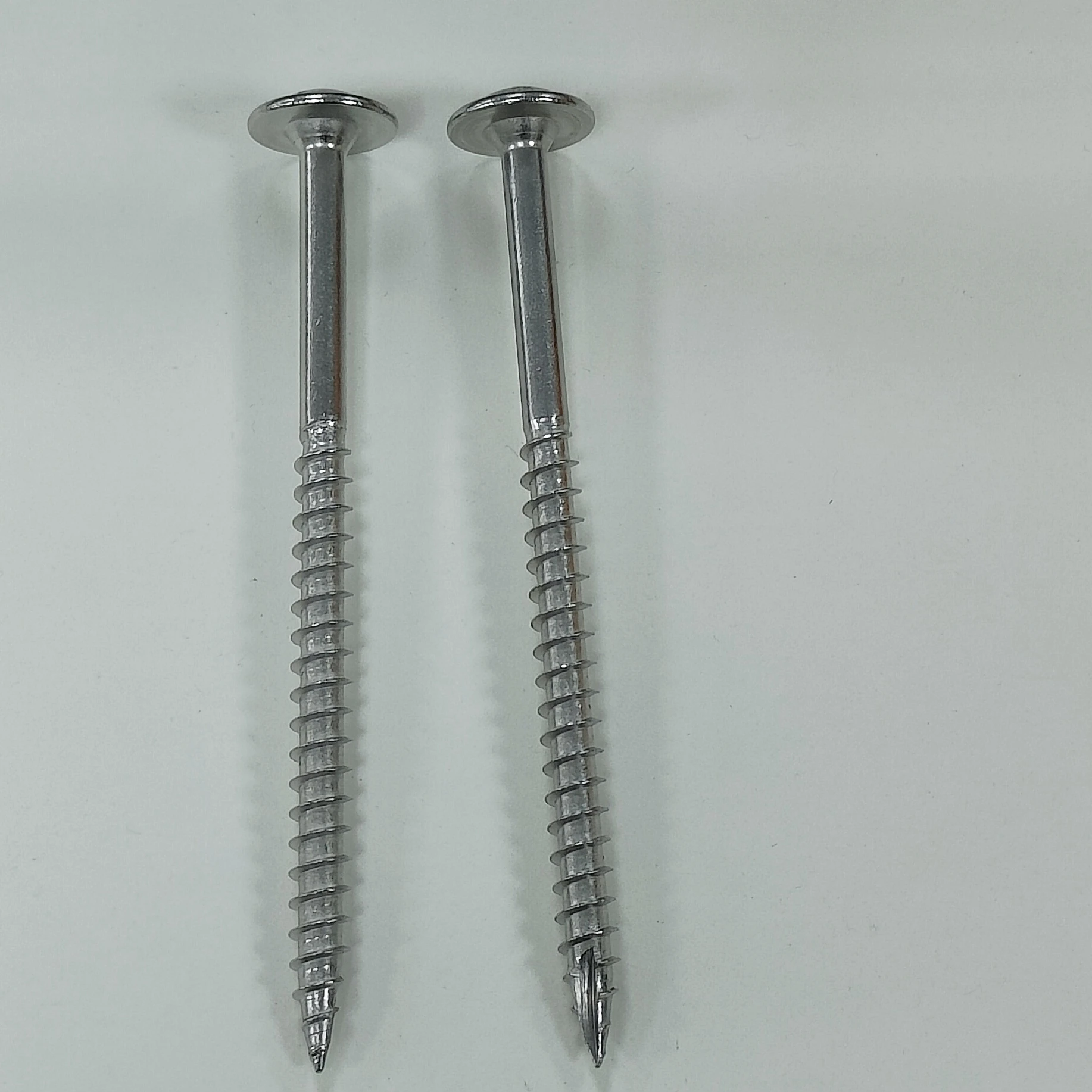 Type 17 Chipboard Screw Torx Flanged Rounded Head Decking Wood Screw