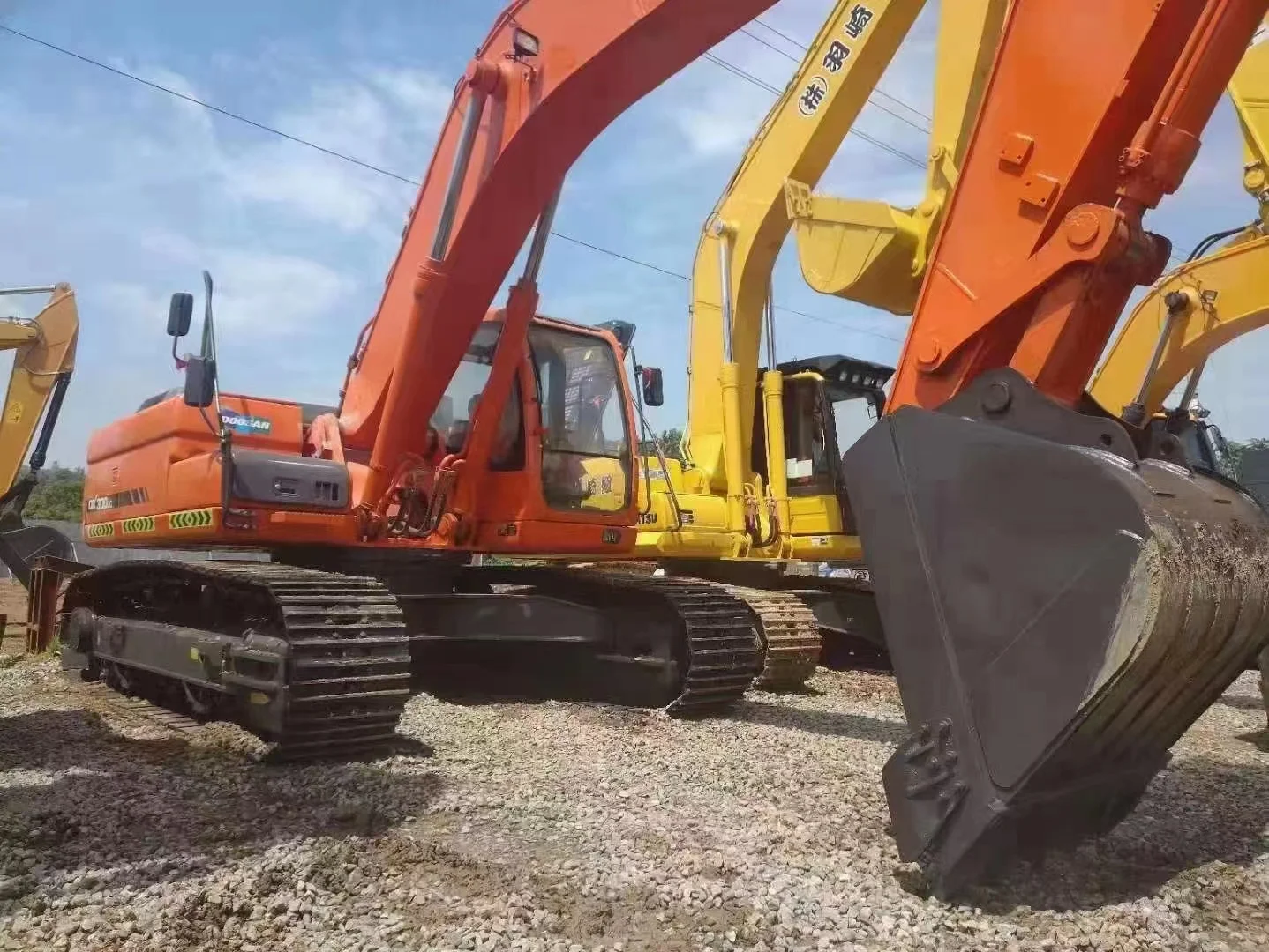 Экскаватор гидравлический гусеничный корейский doosan Doosan Dx300 30 тонный экскаватор для продажи