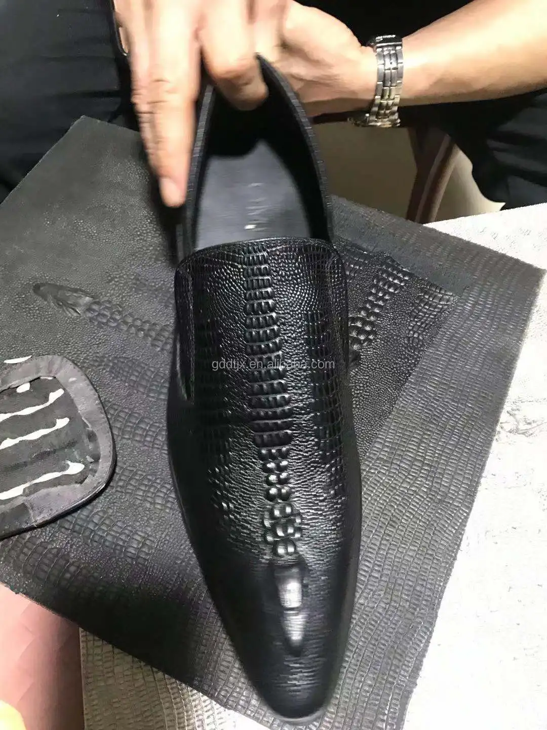 crocodile patterns leather embossing plate leather embossing plate leather embossed press plate