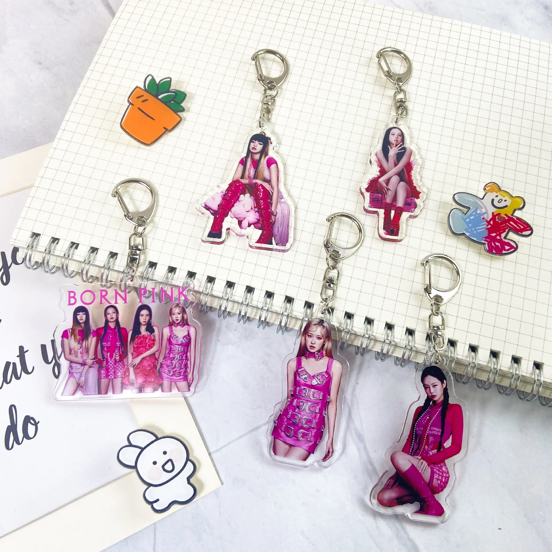 China Supplier Professional Custom Acrylic Charm High Quality Black Pink Kpop Keychain Bts Keychain Kpop Acrylic Keychain Kpop