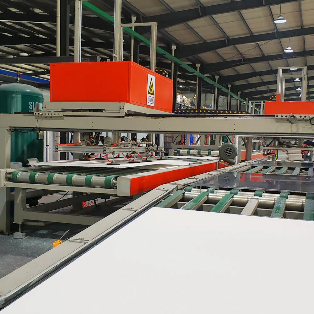 Full automatic gray mgo insulated panels production line
