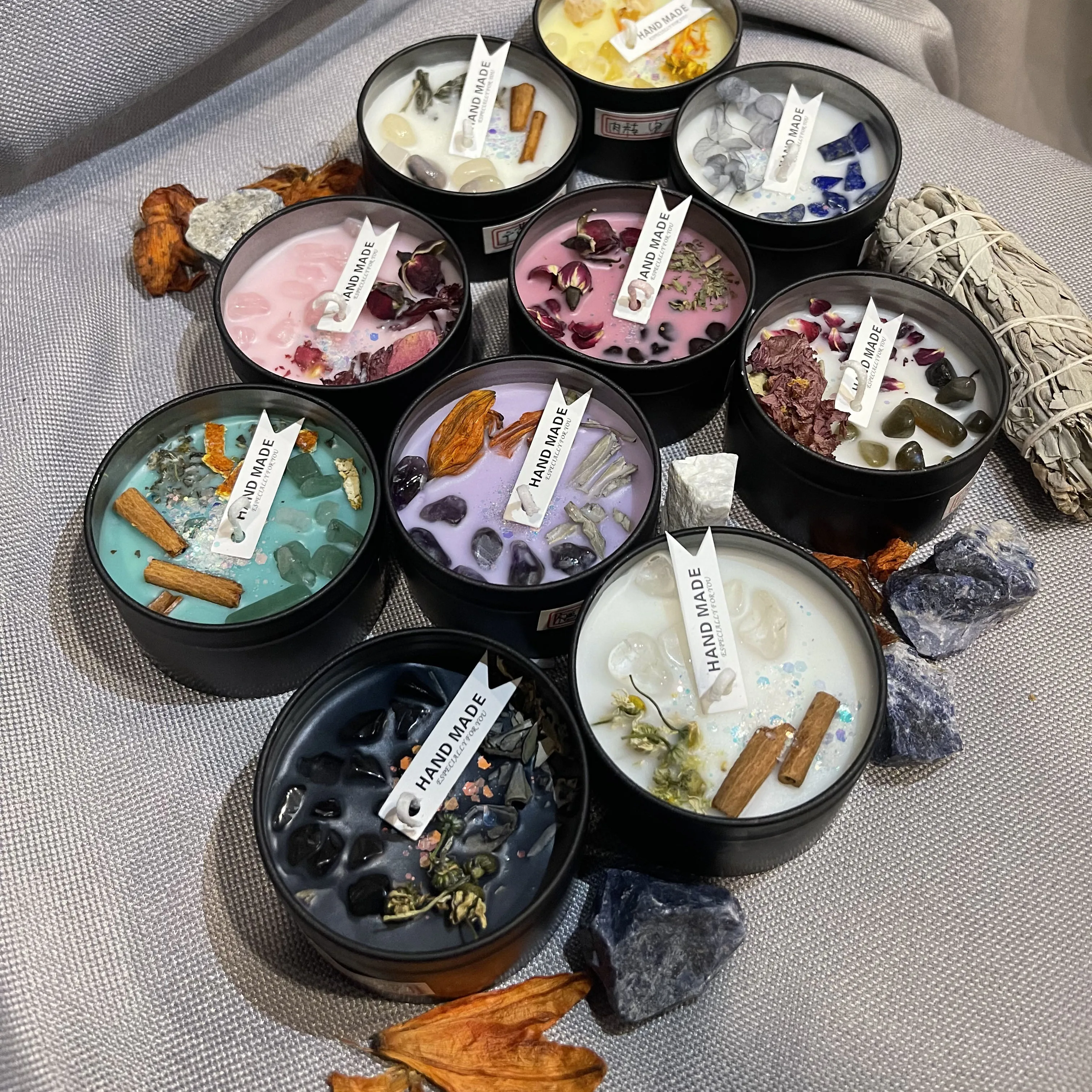 Low MOQ handmade scented soy wax tarot spiritual healing tin unique crystal candles with crystals