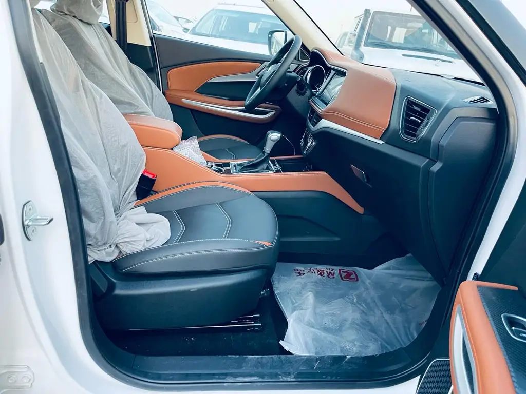 Power and Performance Used Zotye T300 1.5L SUV  Euro IV 2023 Model Year