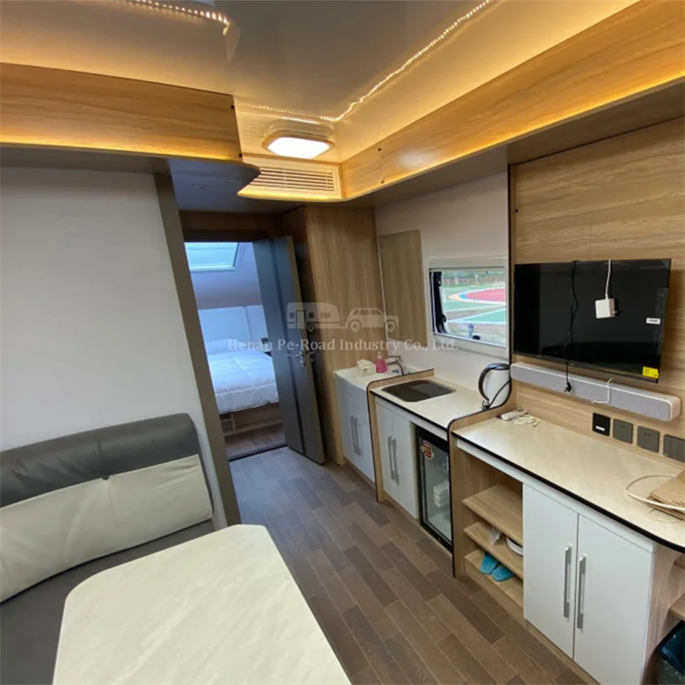 Large Size Rv 38Ft Luxury Starry Sky Camp Hotel 6 Persons Travel Trailer Camping Caravan House 2 Room Motorhome