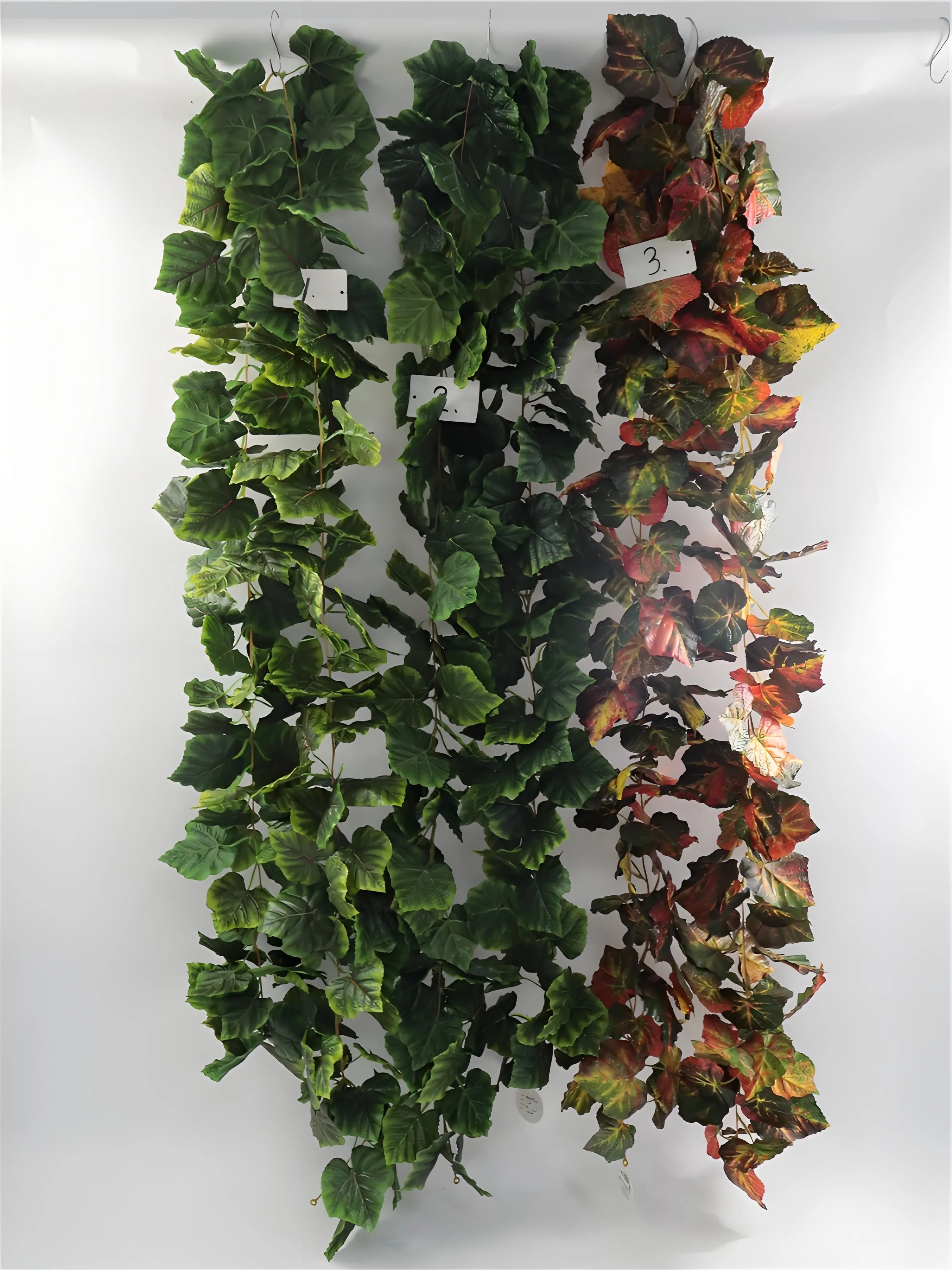 255cm Faux Grape Leaves Vine Wall Decoration Items Artificial Hanging Vines for Indoor and Outdoor Decorations