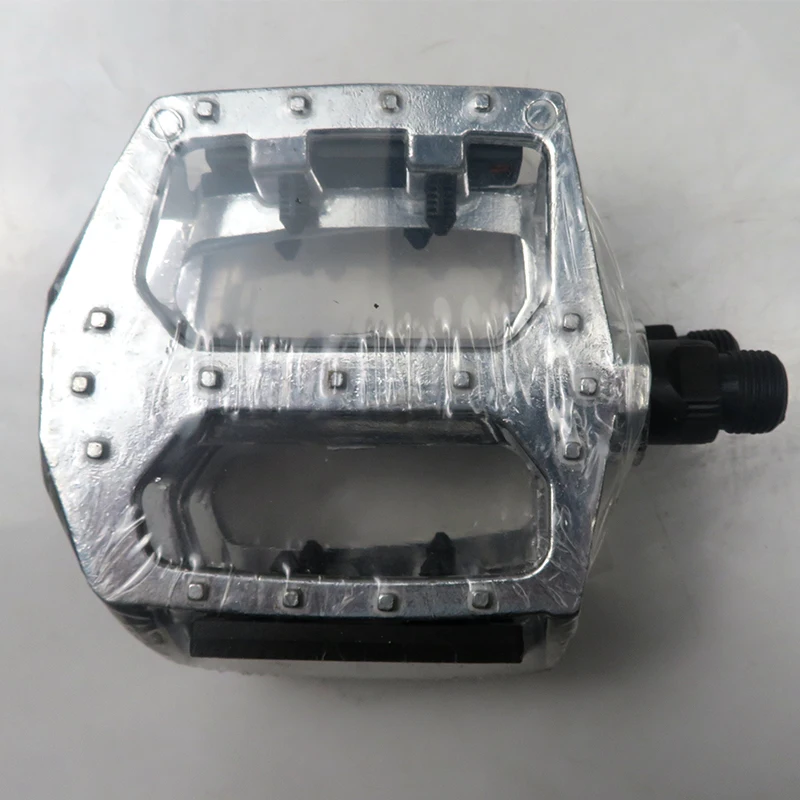 china bicycle parts silver color bicycle pedal aluminum alloy good quality  road bike pedal adult bicycle pedal