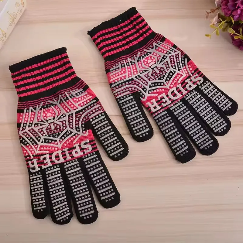 Hot autumn and winter acrylic knitted warm gloves Fashion spider print rubber striped gloves for big and small hands