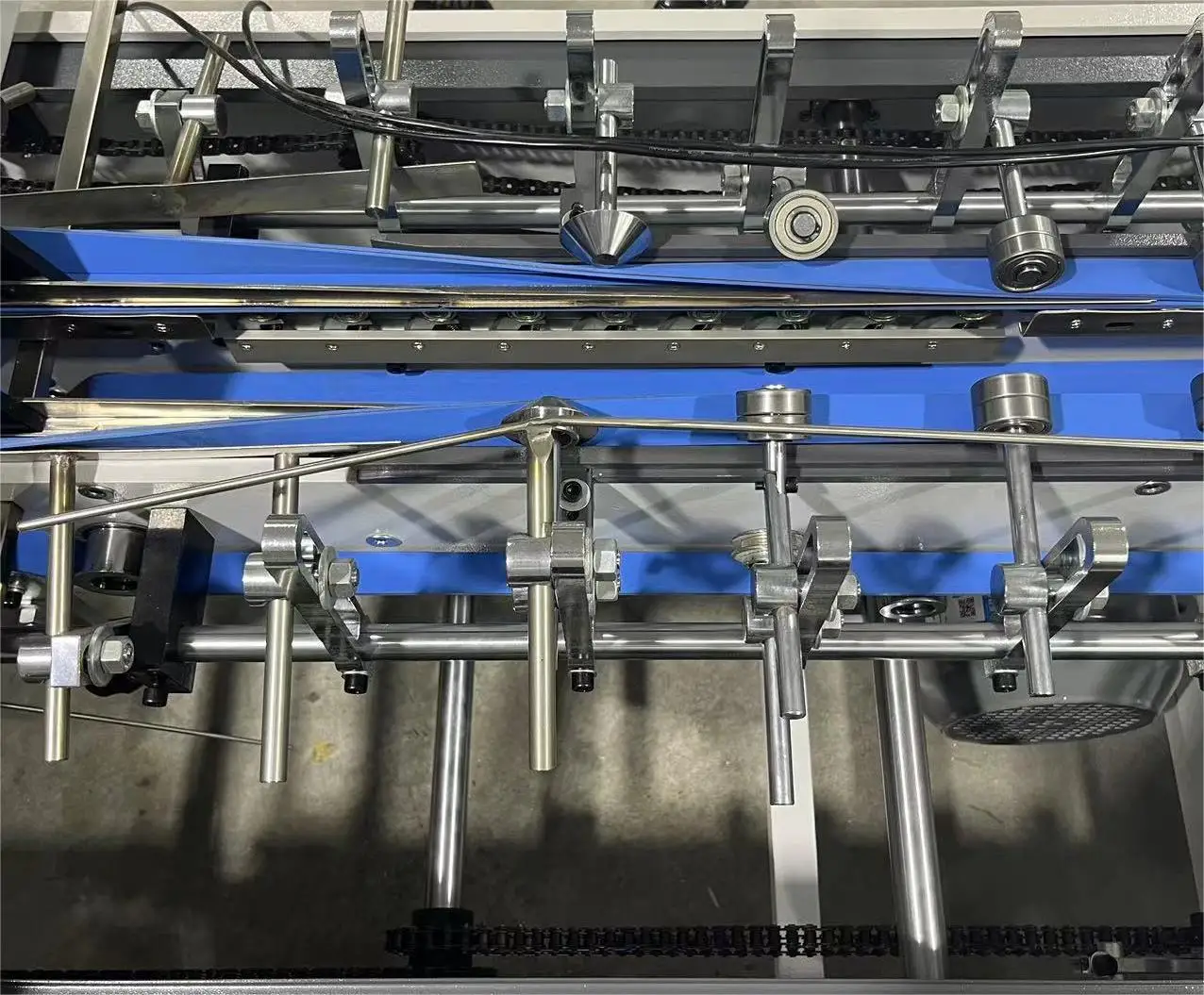 Automatic press type folder gluer machine for corrugated carton box making machine press pasting box machine