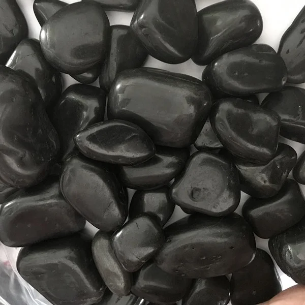 Оптовая продажа Пляжная речная галька камень натуральная черная полированный глина камни