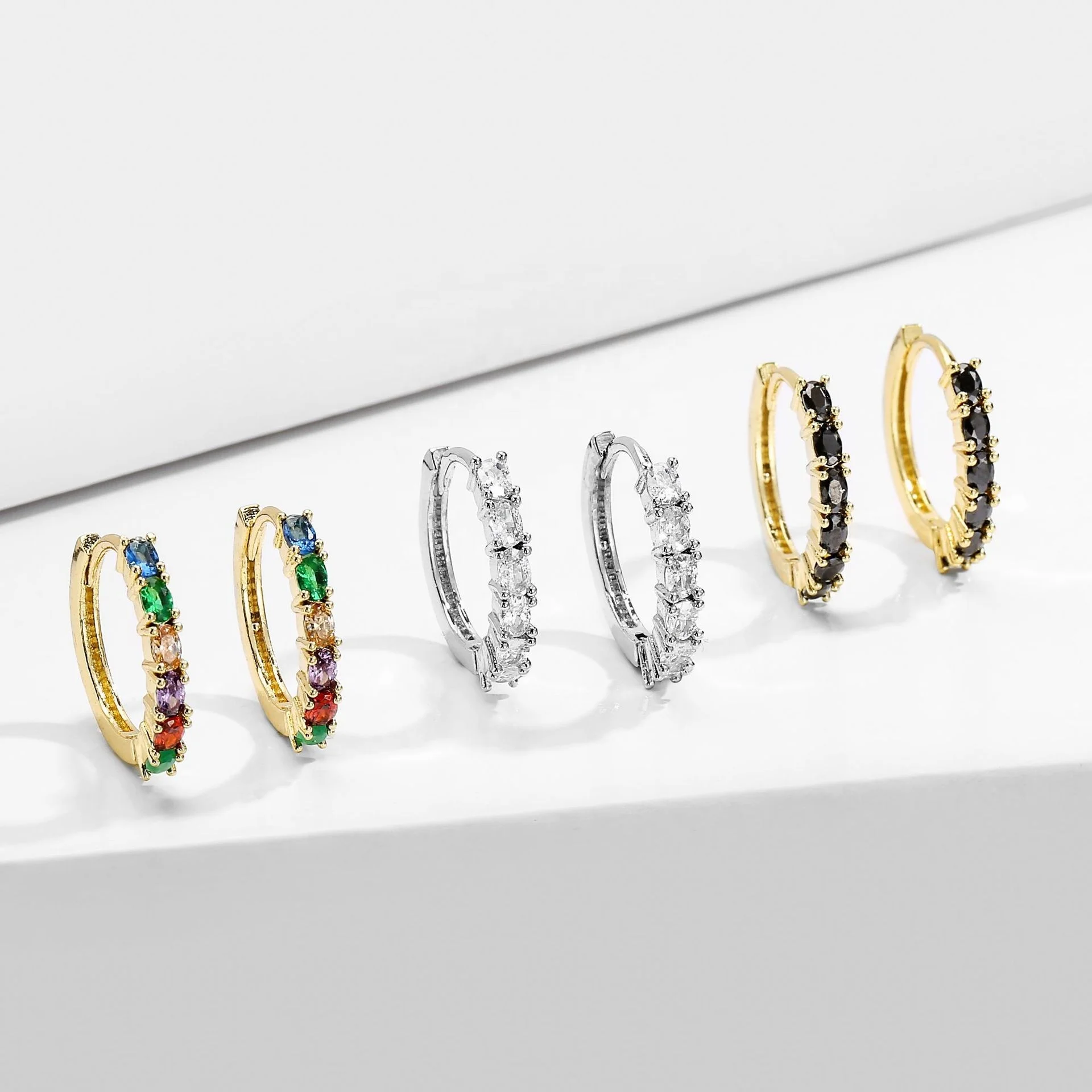 2023 новые серьги микро-инкрустированные цветные циркониевые кольца популярные серьги с бриллиантами ювелирные изделия