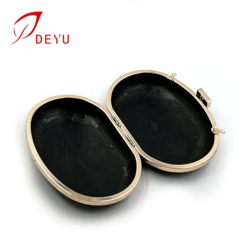 Hot Sale 17*11.5cm Metal Clutch Frame Purse Frame Bag Hardware Accessories