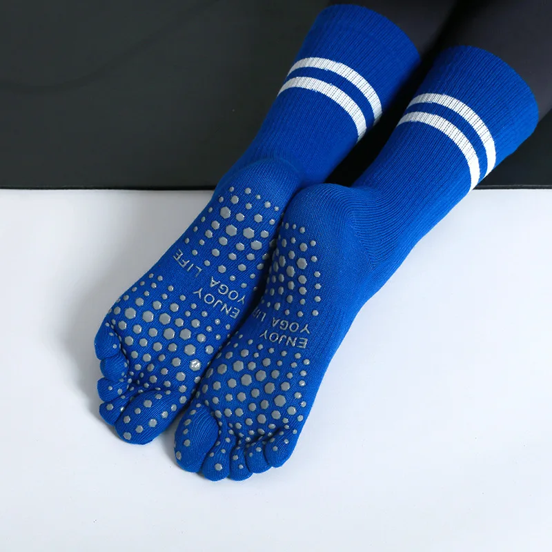 Wholesale Unisex Non Slip five-toe Custom Logo Anti Slip Quick Dry Gym Pilates Grip Yoga Socks 5 Toe stocking