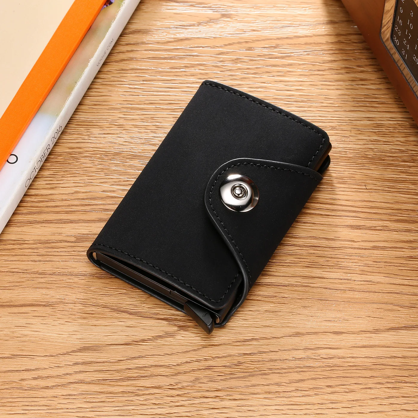 Custom Logo Retro RFID Blocking PU Leather Card Holder Wallet Front Pocket Purse For Women Men Multi-Color To Choose
