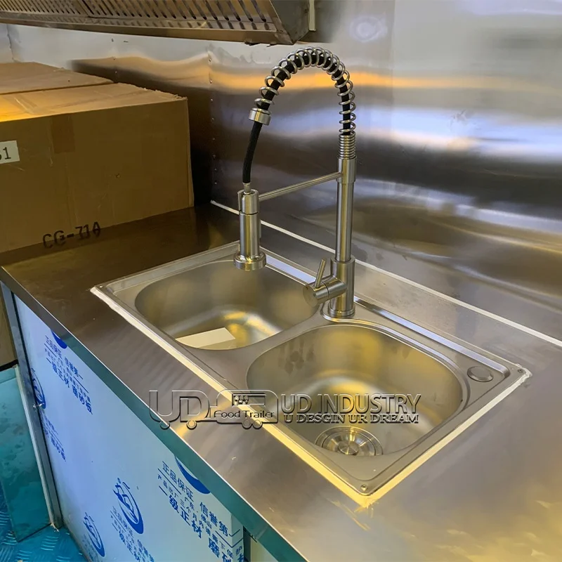 In Stock Fully Equipped Enclosed Coffee Truck Pizza Mobile Bar Airstream Food Trailer For Sale