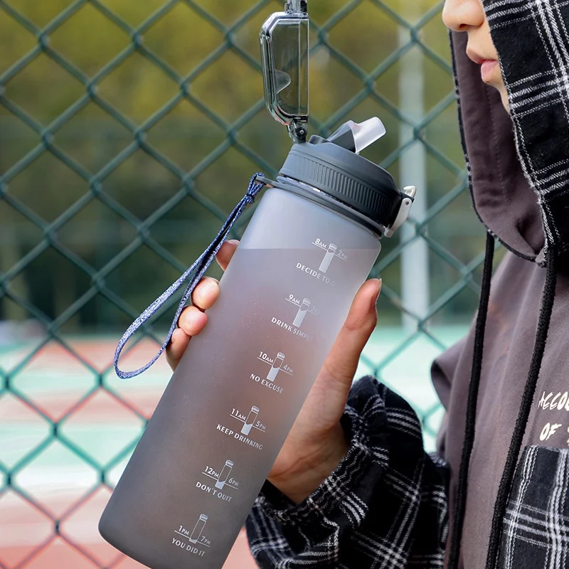 BPA Free 1L Sport Water Bottle with Straw Lock Cover Leakproof Time Markings Motivational Gym Accessory Unisex Outdoor Activity