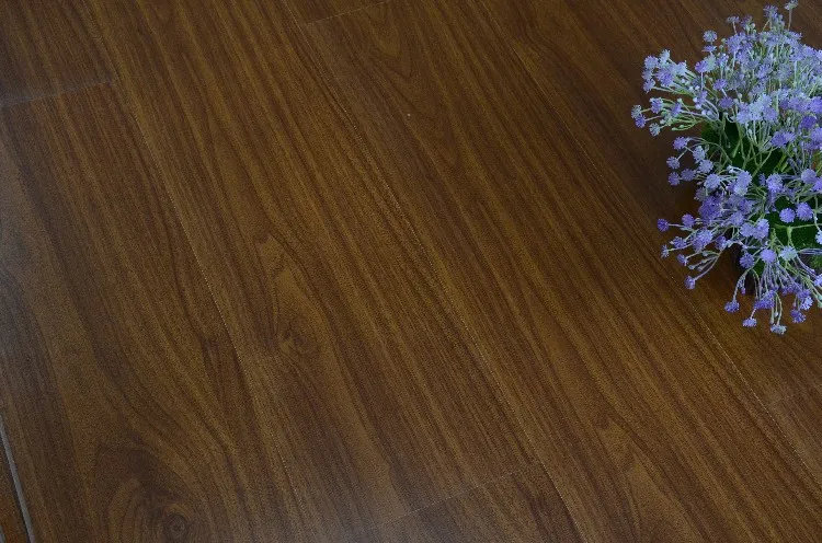 Walnut Brown Fire Resistant Kitchen Bedroom Floor Board Timber Flooring Wooden Laminate Flooring Tiles