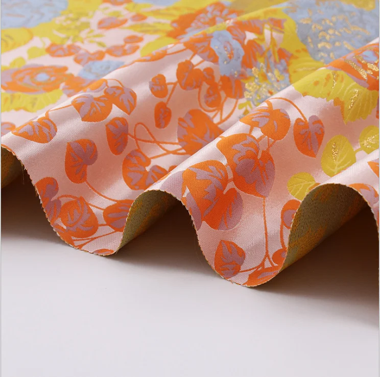 GOOD QUALITY HIGH DENSITY FASHION BROCADE JACQUARD FABRIC Metallic Jacquard Brocade Party Cloth Fabric