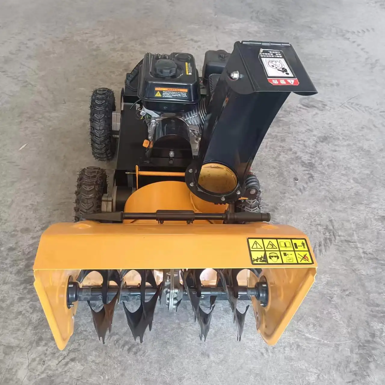 Track Snow Thrower Multifunctional Remote Control Road Snow Blower Municipal Engineering Road Snow Blower