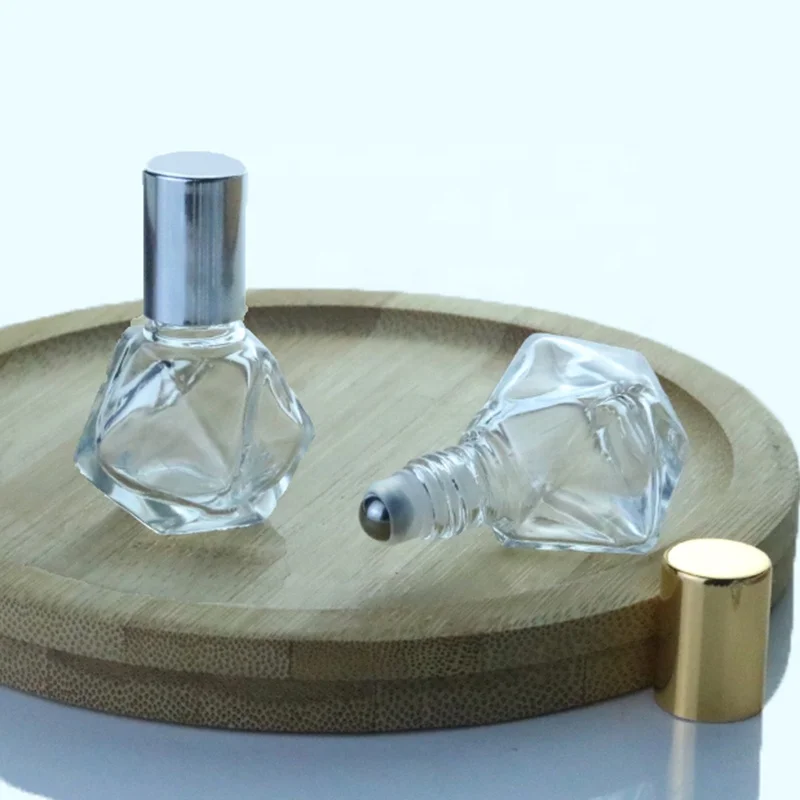 Unique Empty Small 8ml Skull Shape Clear Glass Perfume Essential Oil Roll On Mini Bottle Metal Roller Ball Bottles (NRB37)