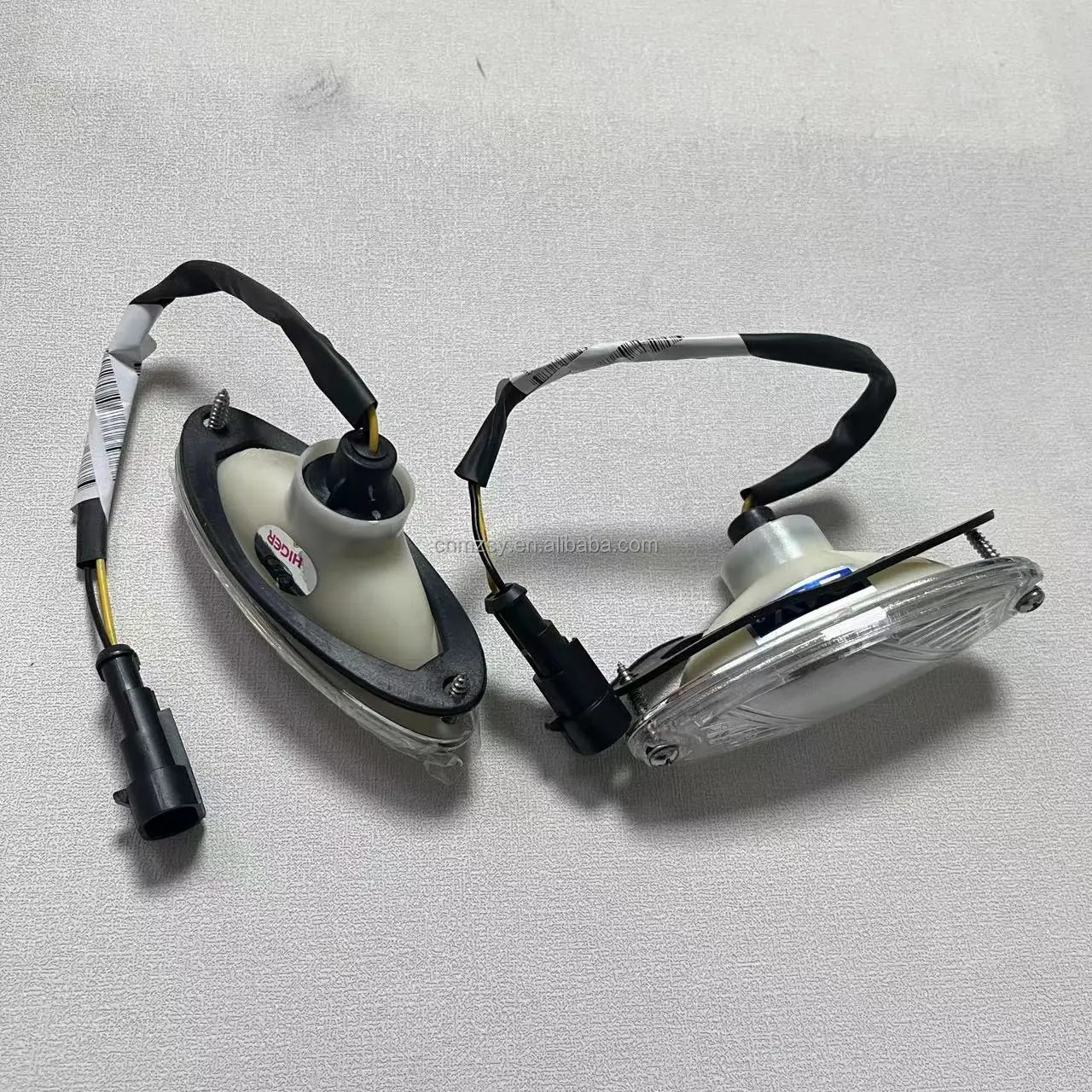 Genuine 37E01-31110 Front position lamp for higer bus