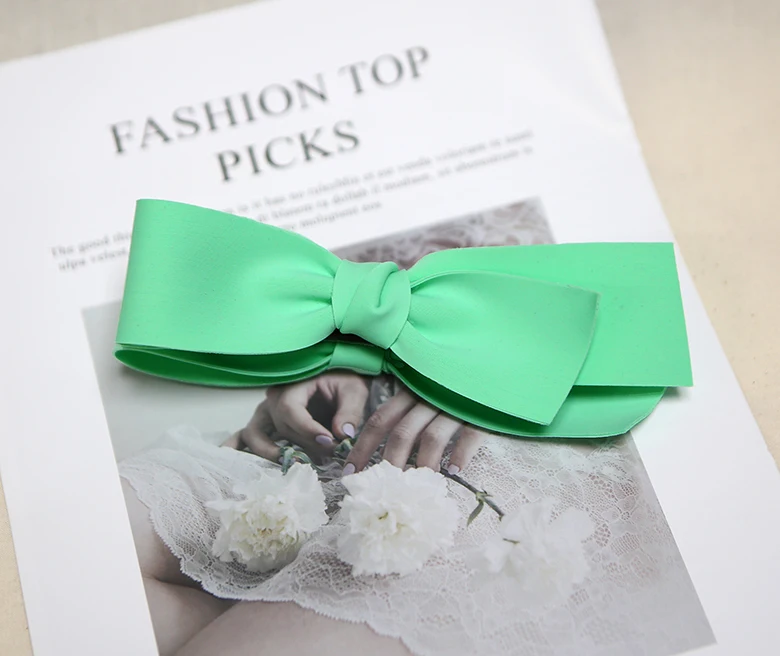 Neoprene clip hairpin made in Korea Best selling ribbon clip hairpin is very strong and sophisticated Bulk order available