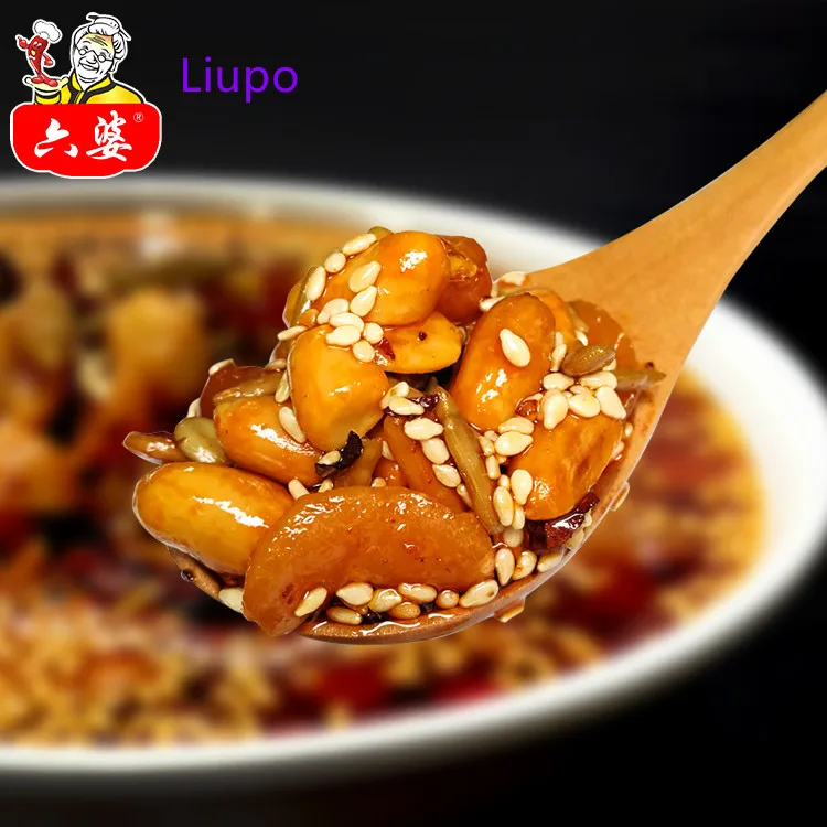 Factory customizable Wholesale  popular Spicy five nuts with chili oil