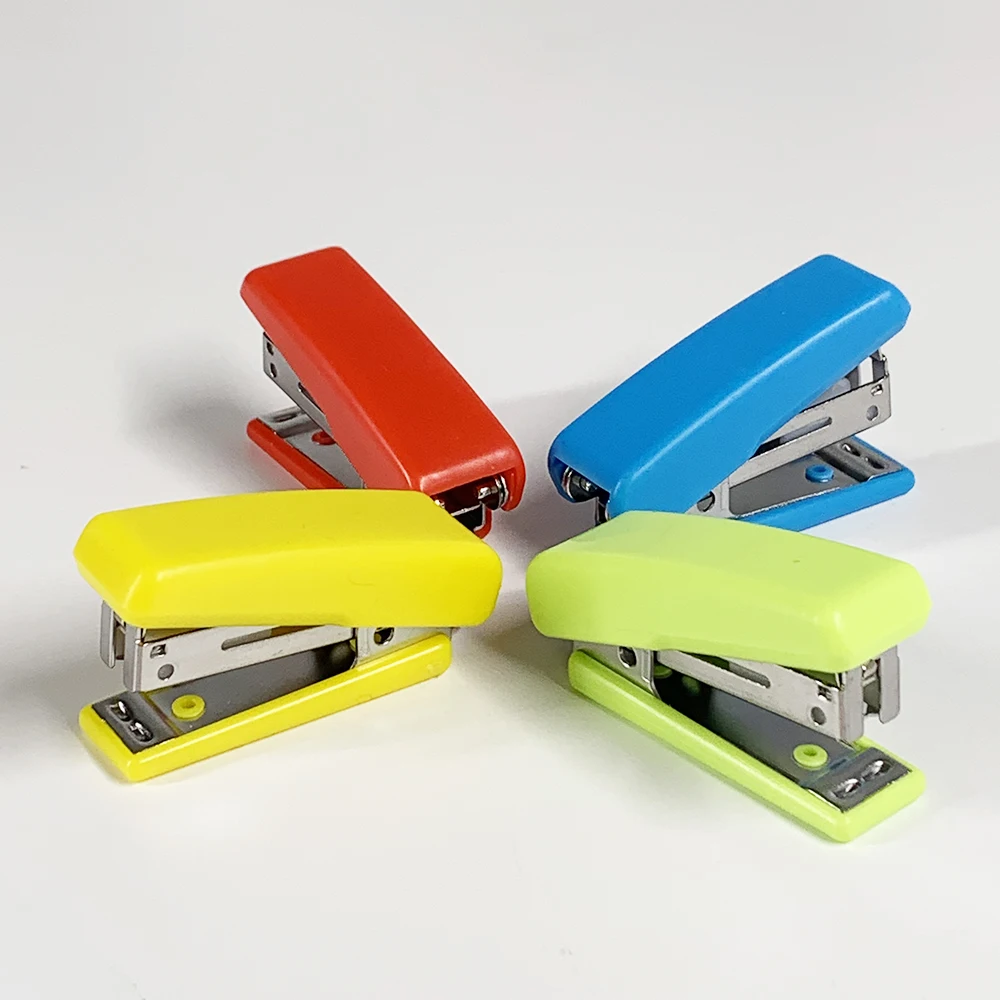 Custom Logo Mini stapler office and school supplies, student stapler