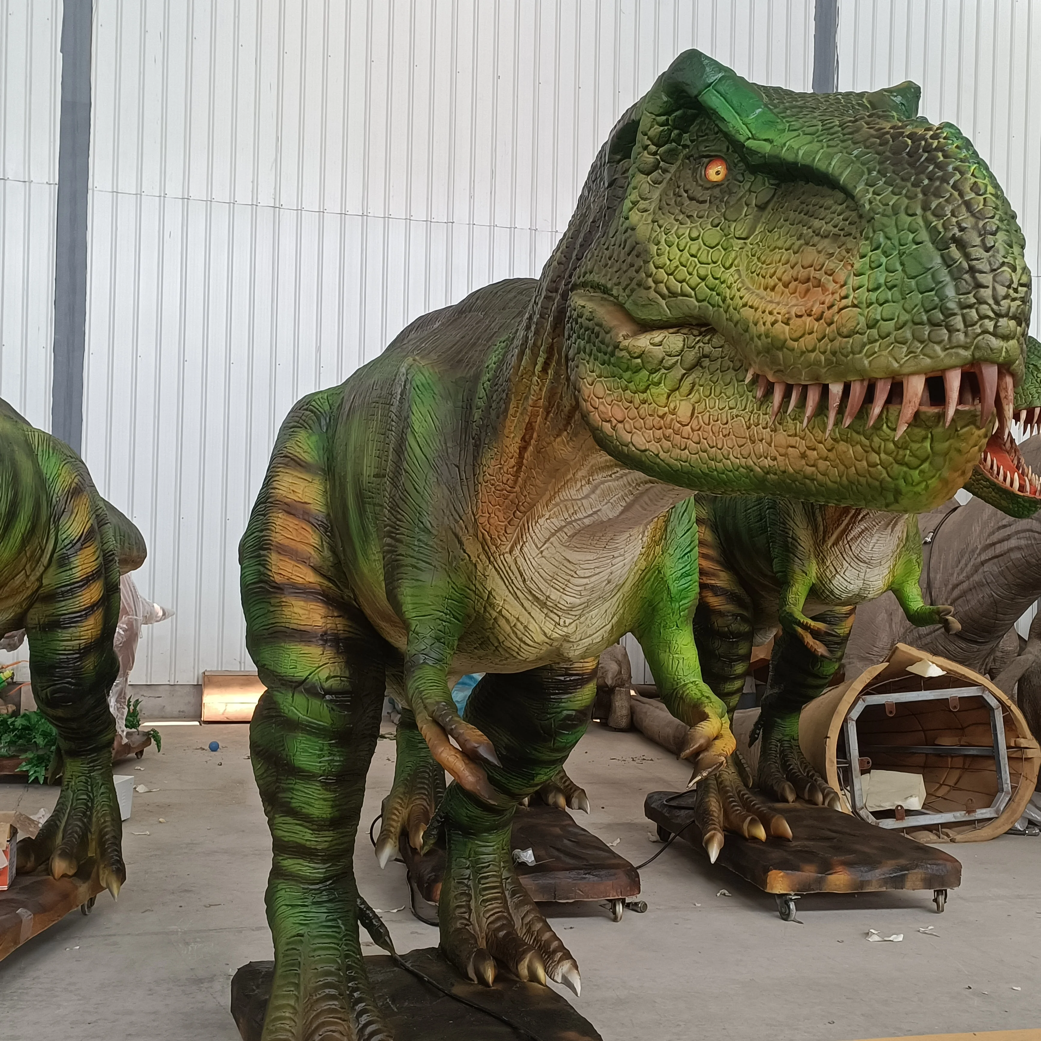 Hot Sale 3D Customized Simulation Animatronic Tyrannosuarus with Sound for Halloween