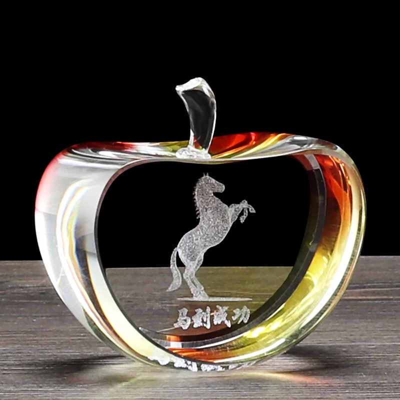 Custom Engrave Valentine Day Gift Beauty Clear Wedding Favor Gift Souvenir Paperweight Crystal Apple
