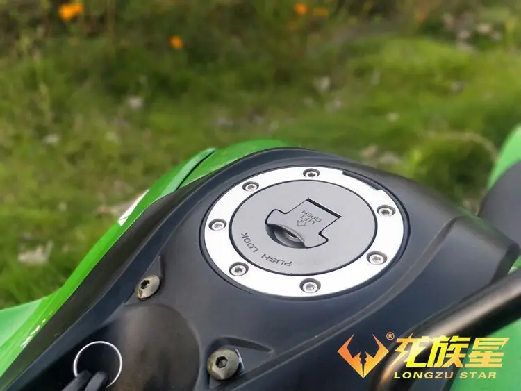 With Best Service and Low Price Wholesales Super Sport Electric Motorcycles Street Legal Sports Electric Scooter