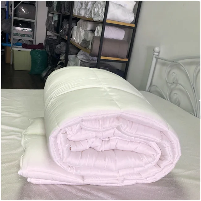 Drop Shipping Wholesale Customized Size Super Cozy Lightweight 205TC Cotton Bedding Quilt Cover Polyester Filling Bed Comforter
