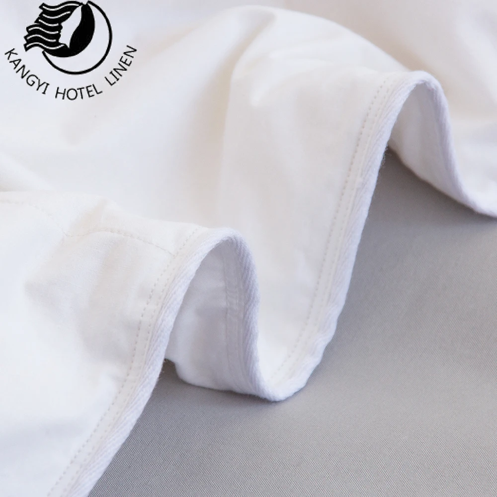 Hot Selling White Super Soft Down Alternative Summer Quilt Comforter Duvet For Home Hotel