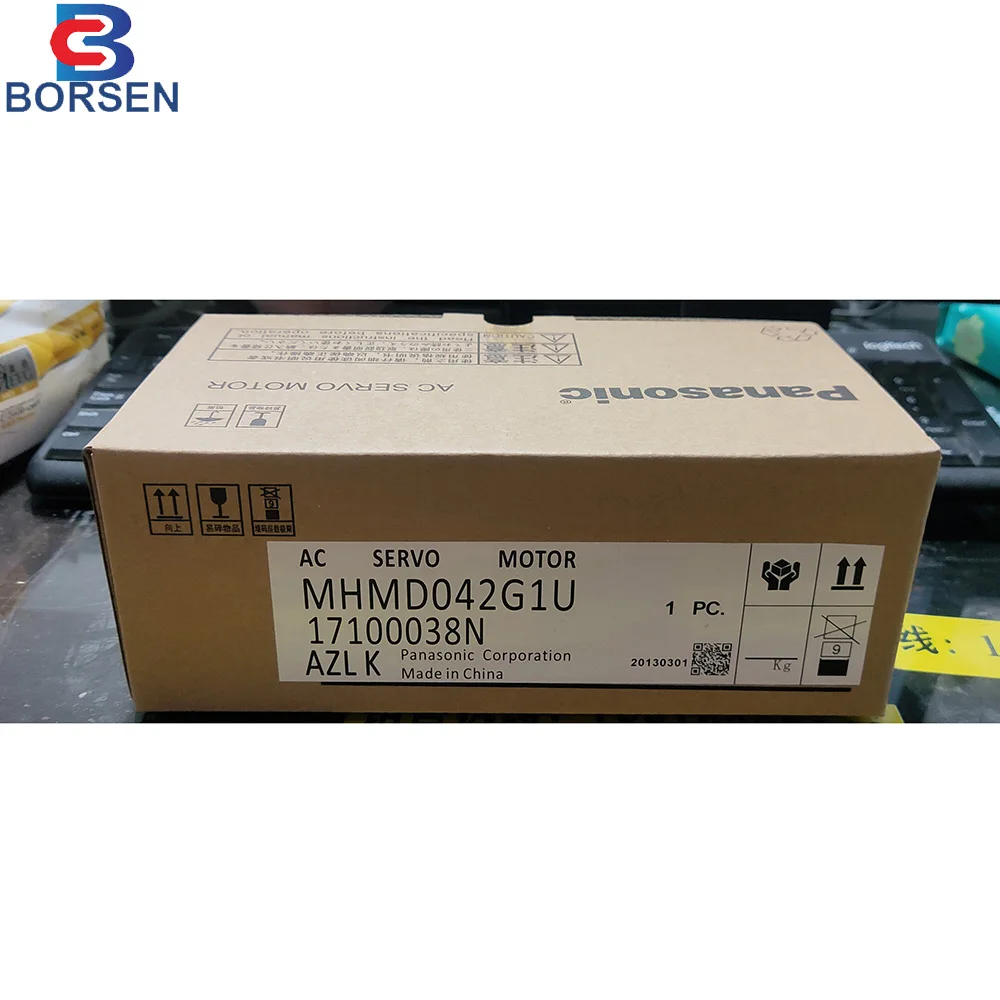  Все в одном оригинальный серводвигатель переменного тока Panasonic MHMD042G1U MHMD022P1C MHMD022G1U