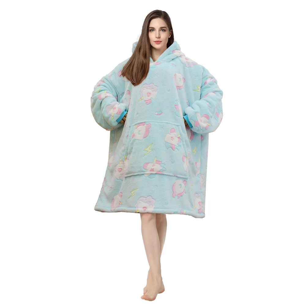 Wholesale Custom hooded flannel sherpa customize oversize sweatshirt wearable TV hoodie blanket