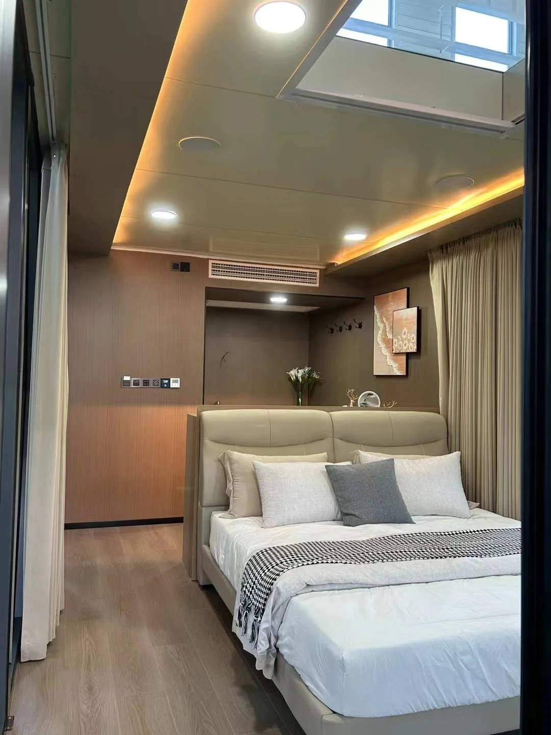 multi story three story collapsible expandable prefab radiation meters living beach shipping container house in qatar