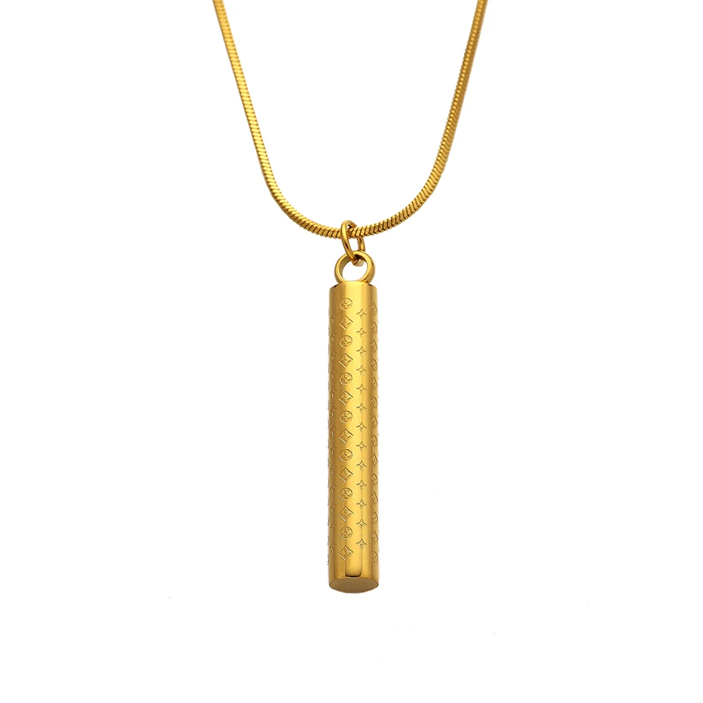 XIXI Custom Stainless Steel 18k Gold Plated Four Leaf Clover Allah Pendant Women Quran Inscriptions Fashion Jewelry Necklaces