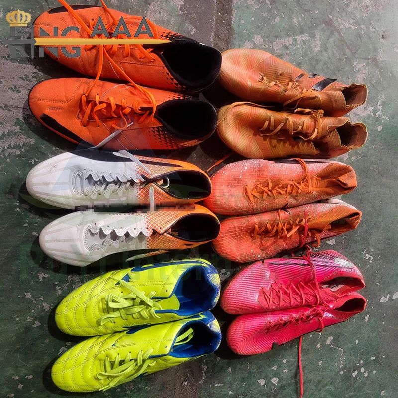 Подержанные импортные профессиональные футбольные ботинки alta calidad football sepatu bekas оригинальные использованные из Вьетнама