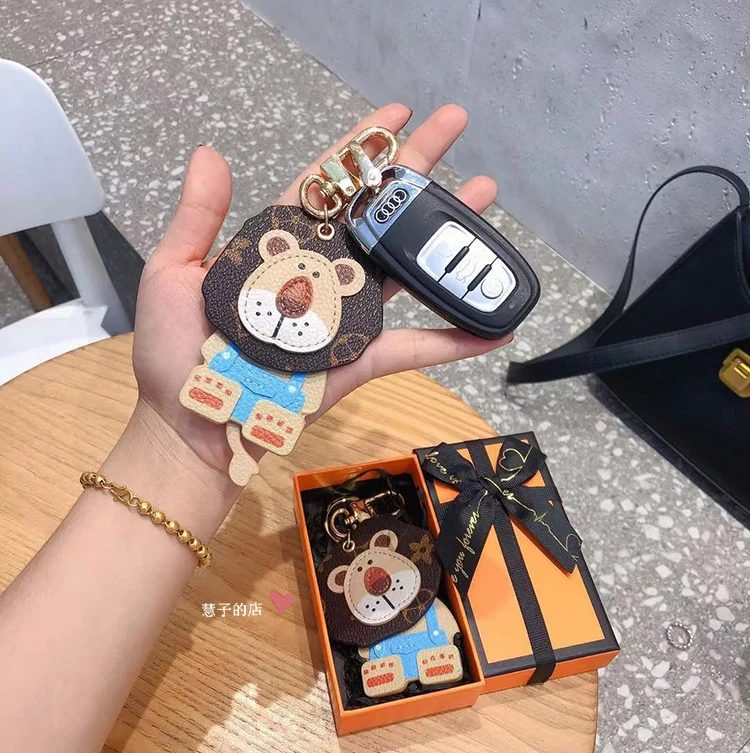 
Old flower Leather Key Chain Cute Luxury Custom Accessories Key ring Key chain Keychain for woman 