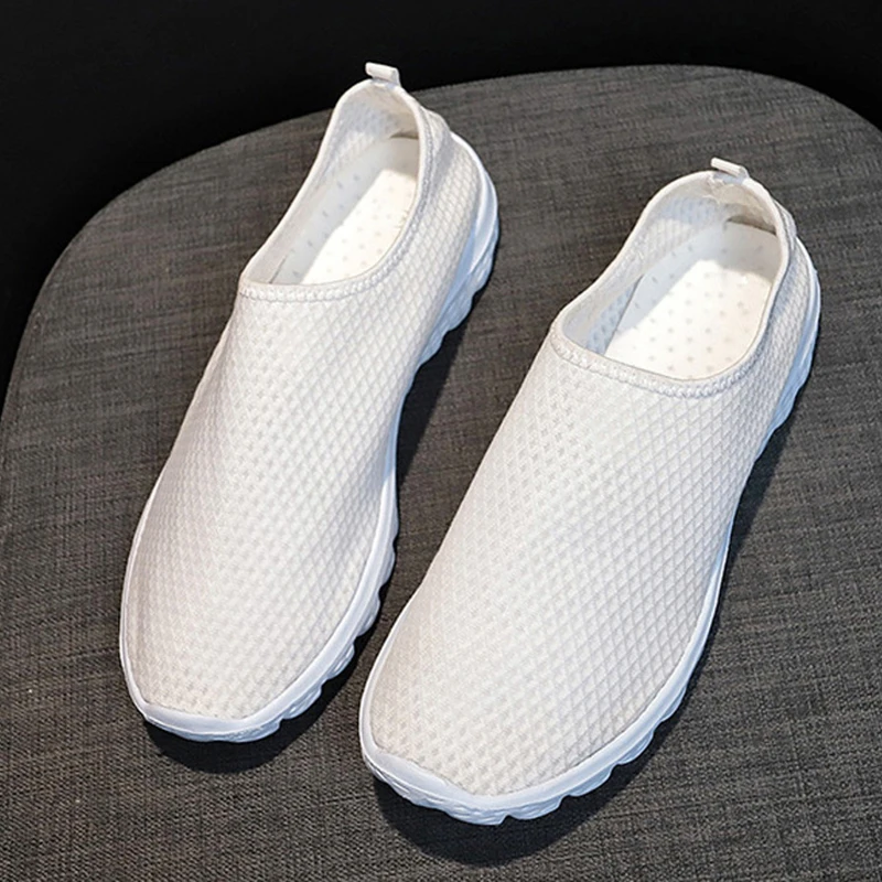 Custom Nurse Shoes Women Print Breathable Sneakers Slip-on Light Non-slip Flats Ladies Soft Bottom Casual Sports Nursing Shoes