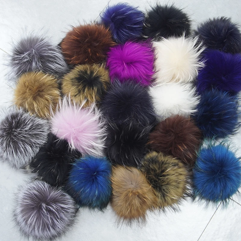 Real Raccoon Fur Pompom Balls 9cm 13cm 15cm Snap Button Winter Beanies Accessory for Garments Real Rabbit Fox Pelt Material