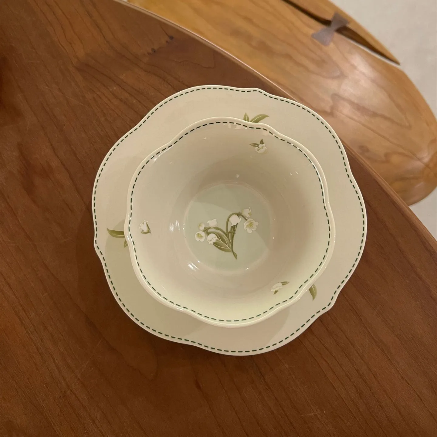 Solhui Ceramic tableware microwave bowl small lily of the valley ceramic home plates