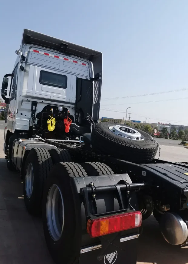 Китай Foton Auman EST автоматический 4x2 6x4 GTL LNG тракторы для продажи
