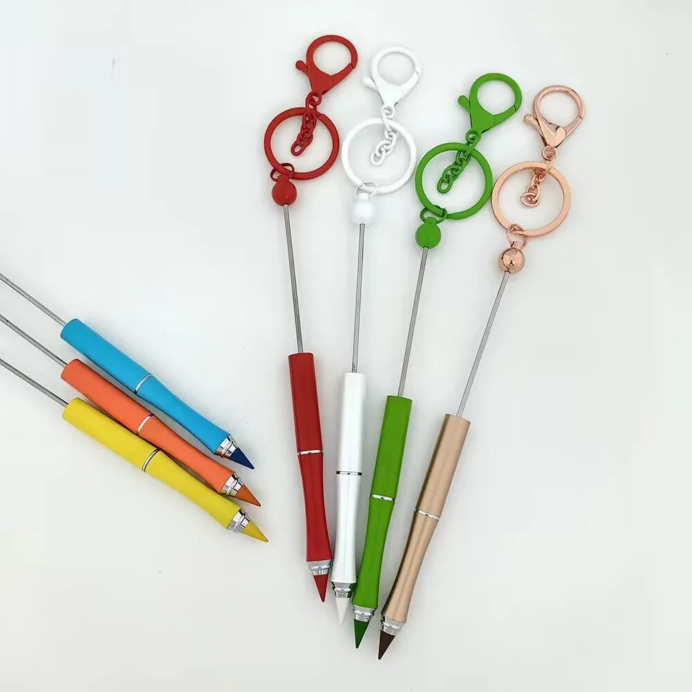 Карандаш с бисероплетением