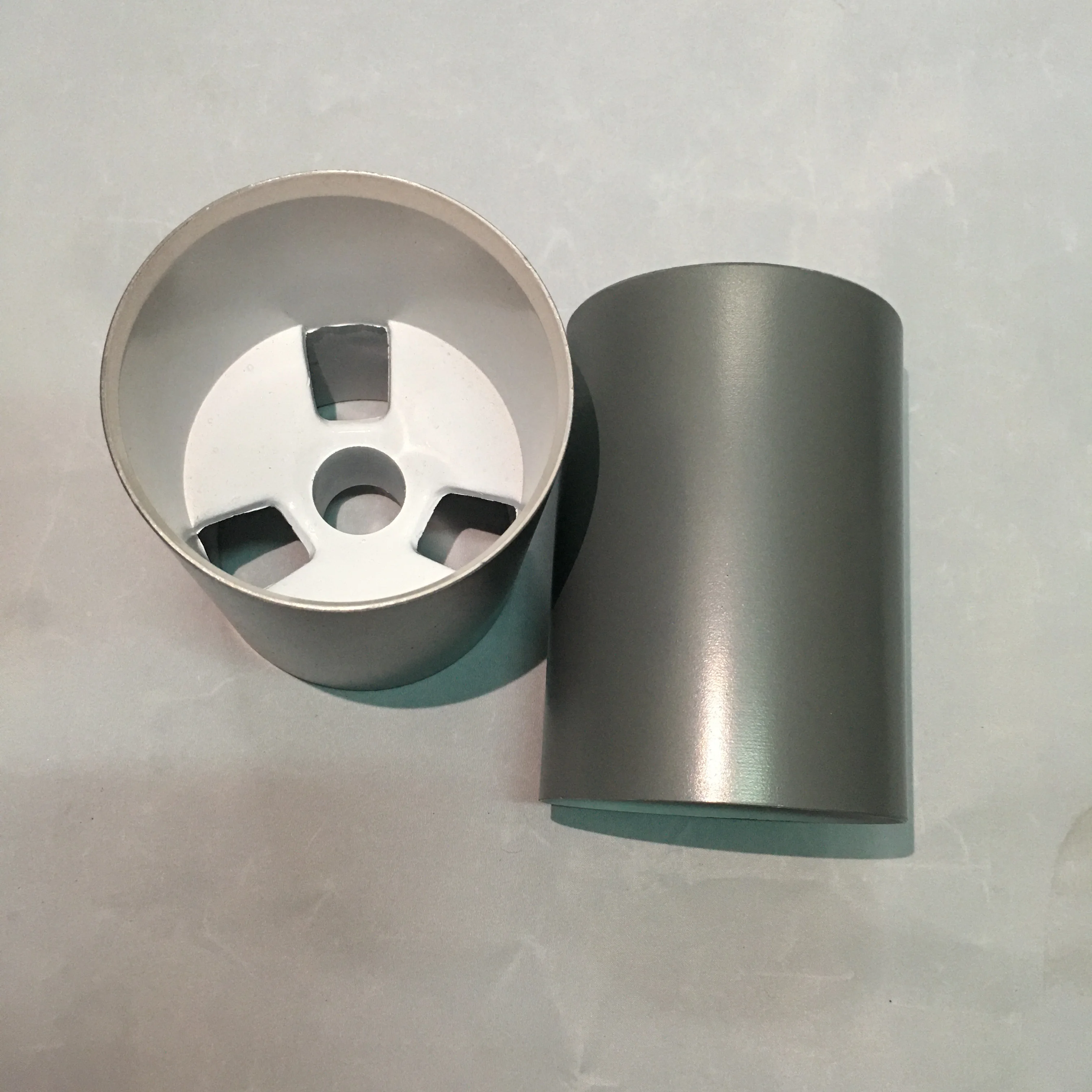 Wholesale Customized Logo Good Quality Golf Accessories 27mm Aluminum Golf Course Cup