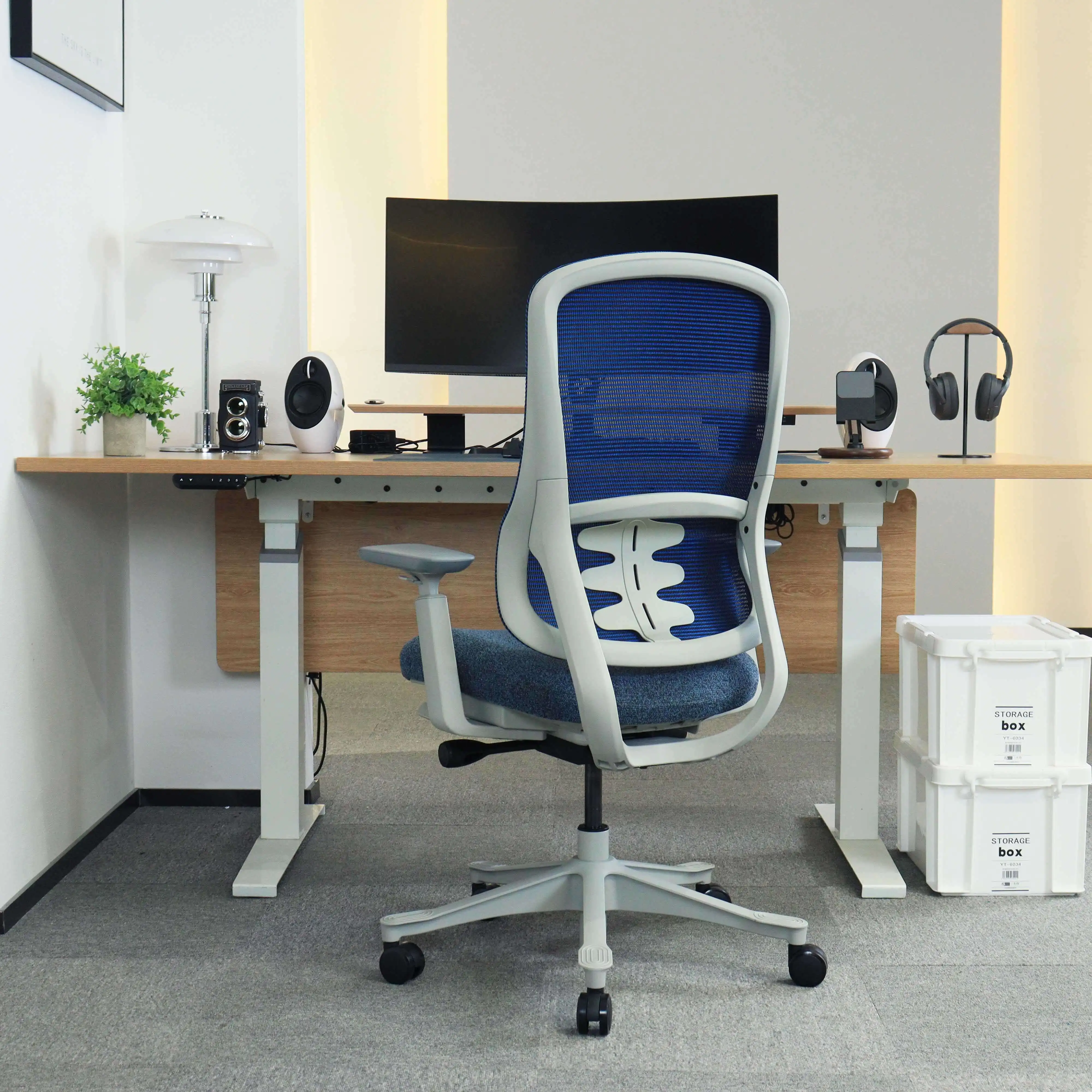 Mid Back Office Chair Mesh Lift Chairs Reclining Adjustable Ergonomic Armchair Office Executive Swivel Chair For Offices