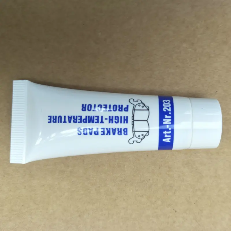 Small package of lithium molybdenum disulfide grease bearing gear grease