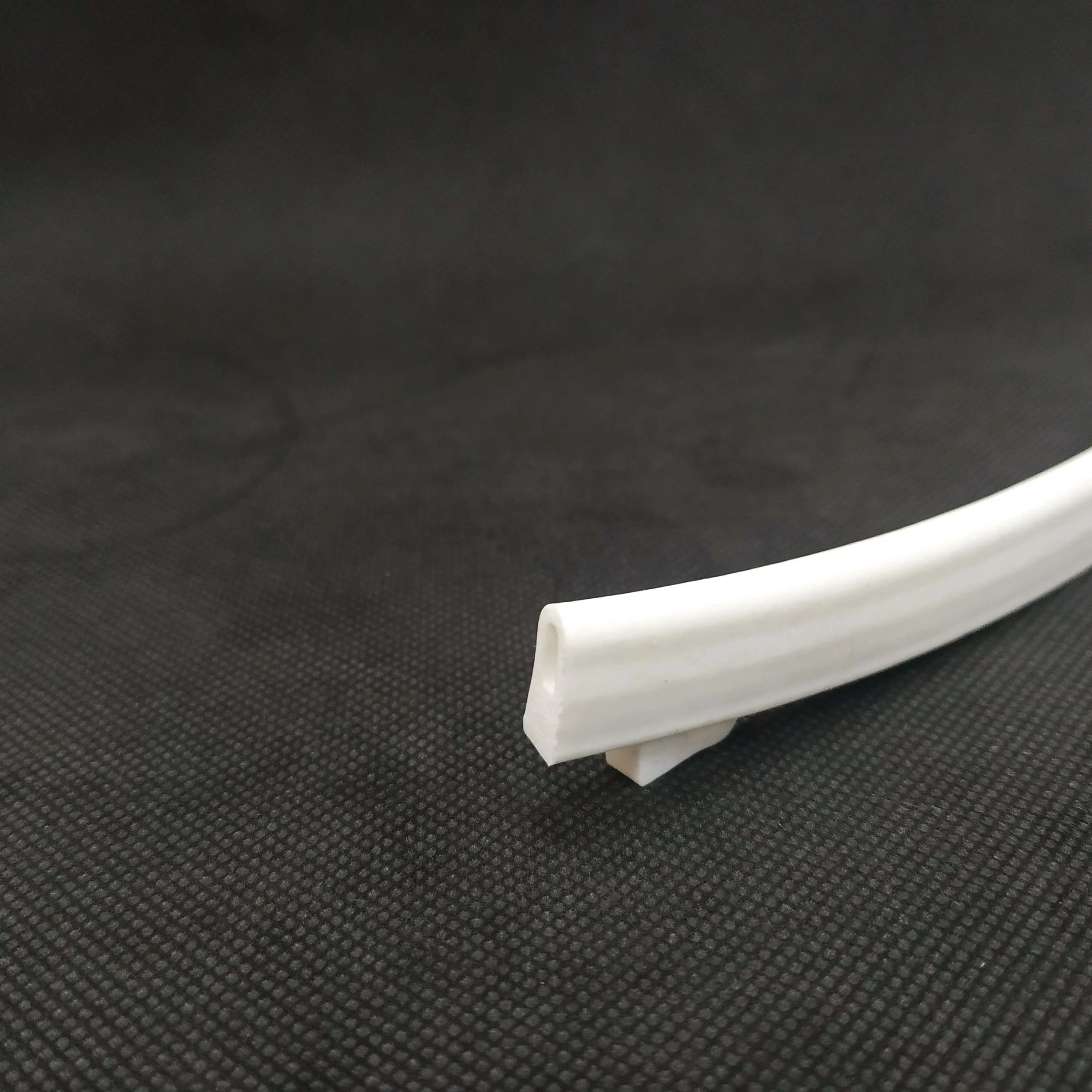 D shape hollow tube industrial hose heat resistant hose white foam tube