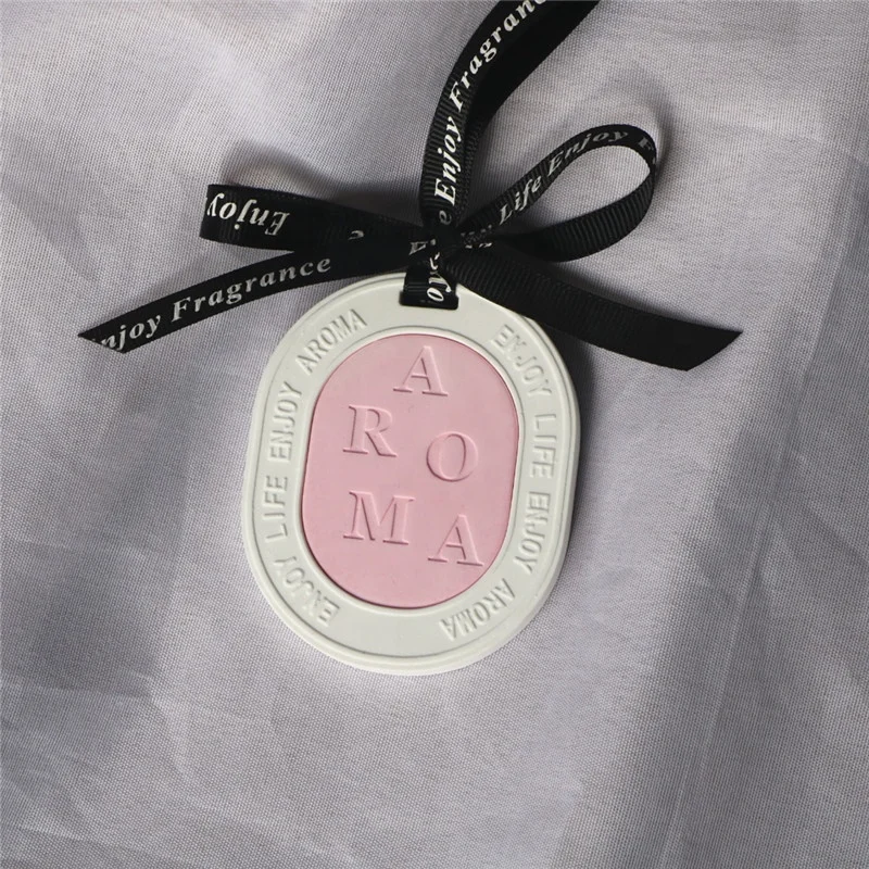 Ins Multiple Color Matched Home Fragrance Oval Hanging Ceramic Aroma Stone Essential Oil Diffuser